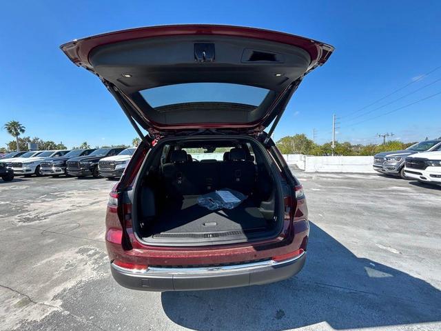 Photo of 2025 Velvet Red Pearlcoat Jeep Grand Cherokee