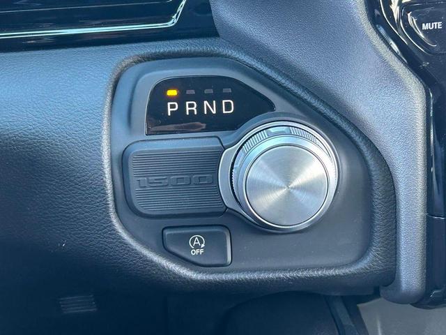 Photo of 2025 Diamond Black RAM 1500