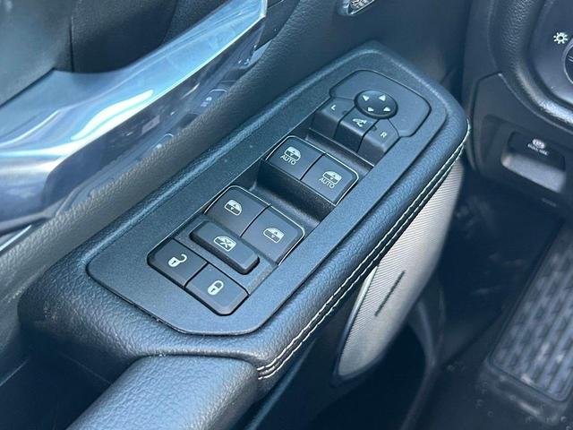 Photo of 2025 Diamond Black RAM 1500