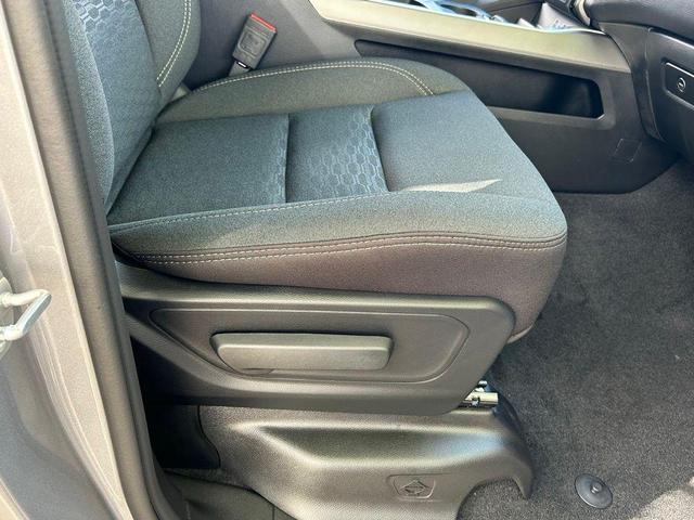 Photo of 2025 Billet Silver Metallic Clearcoat RAM 1500