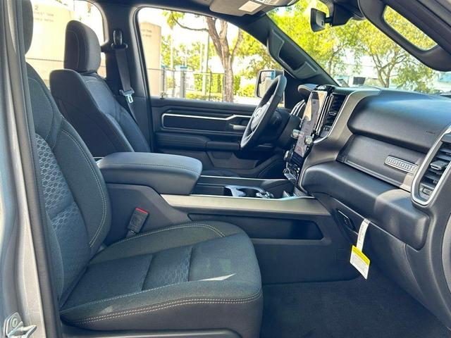 Photo of 2025 Billet Silver Metallic Clearcoat RAM 1500