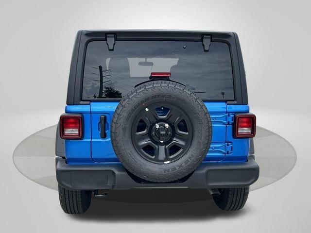 Photo of 2025 Hydro Blue Pearl Jeep Wrangler