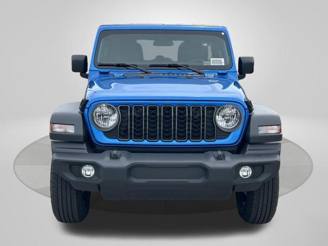 Photo of 2025 Hydro Blue Pearl Jeep Wrangler