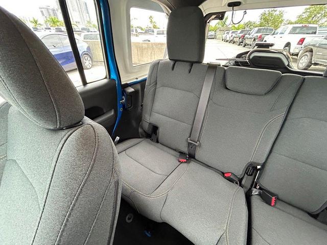 Photo of 2025 Hydro Blue Pearl Jeep Wrangler