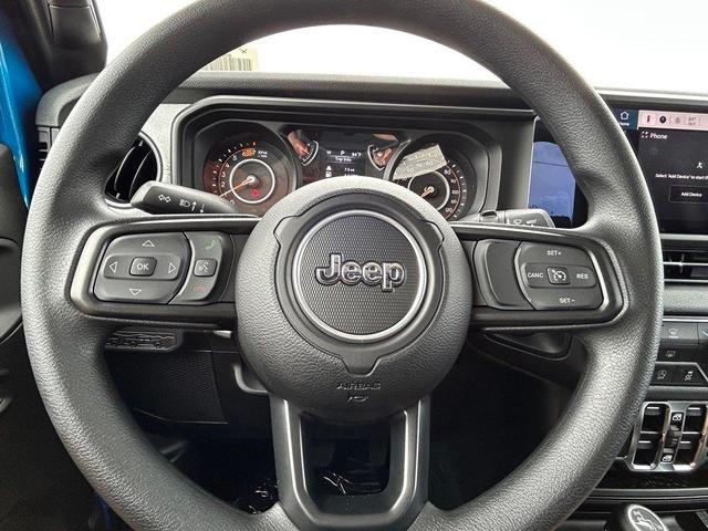 Photo of 2025 Hydro Blue Pearl Jeep Wrangler