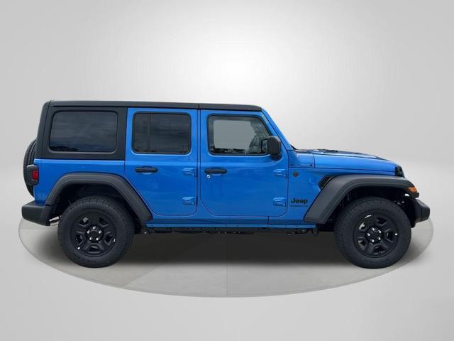 Photo of 2025 Hydro Blue Pearl Jeep Wrangler