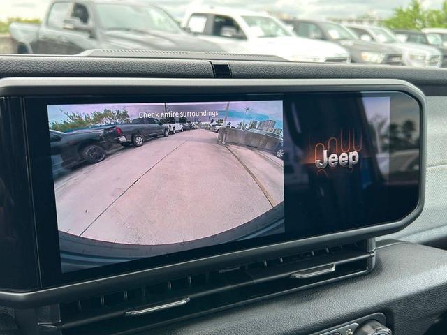 Photo of 2025 Hydro Blue Pearl Jeep Wrangler