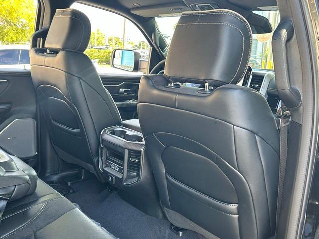Photo of 2025 Diamond Black RAM 1500
