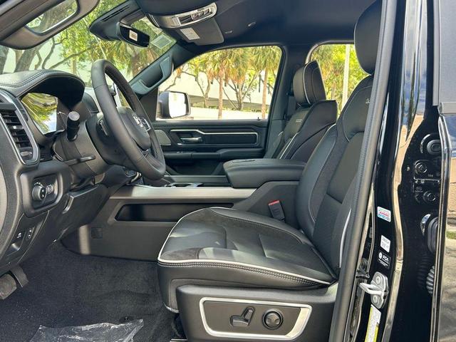 Photo of 2025 Diamond Black RAM 1500