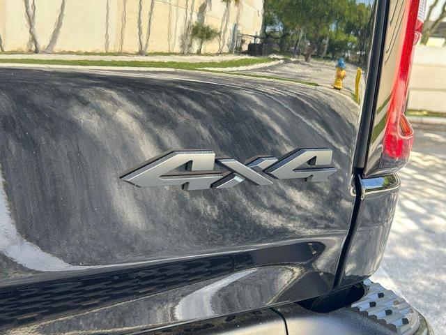Photo of 2025 Diamond Black RAM 1500