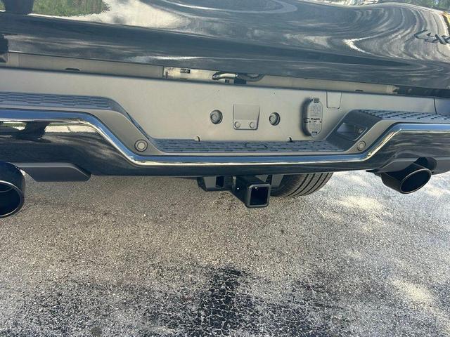 Photo of 2025 Diamond Black RAM 1500