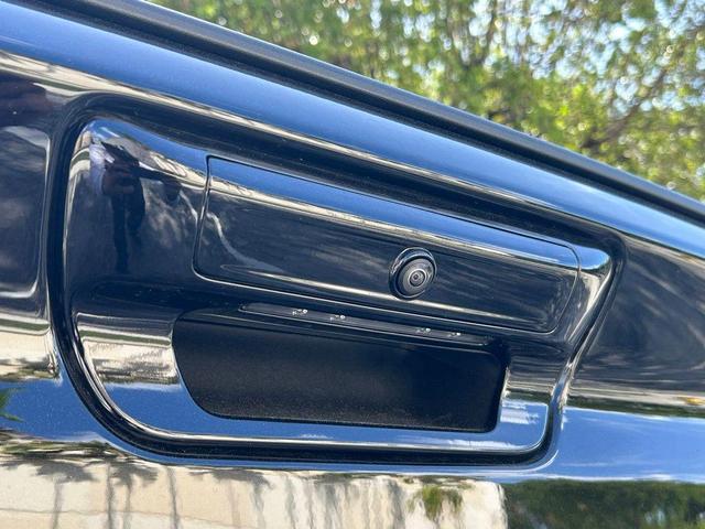 Photo of 2025 Diamond Black RAM 1500
