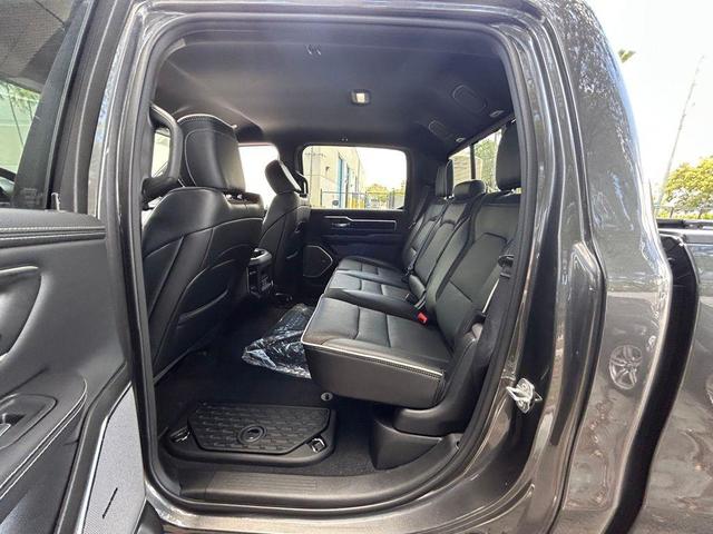Photo of 2025 Granite Crystal Clearcoat Metallic RAM 1500