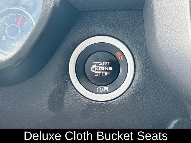 Photo of 2022 Bright White Clearcoat RAM 1500