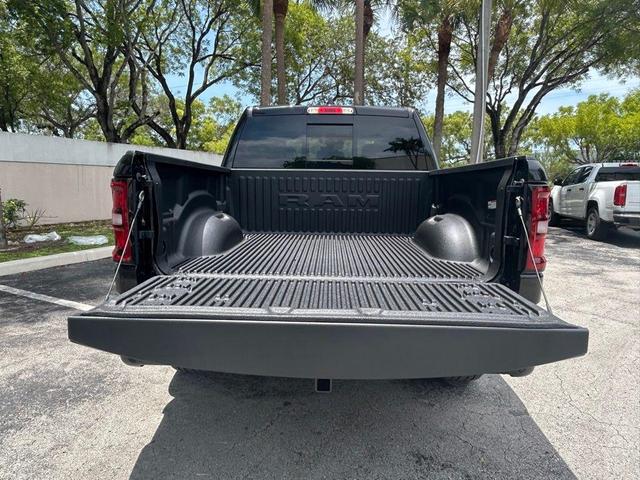 Photo of 2025 Diamond Black RAM 1500