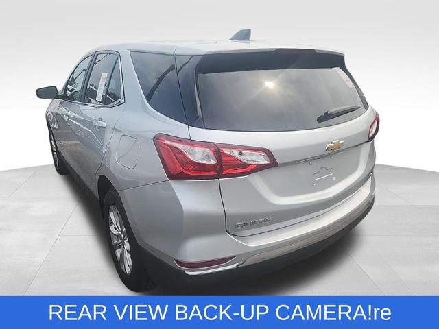 Photo of 2021 Silver Ice Metallic Chevrolet Equinox