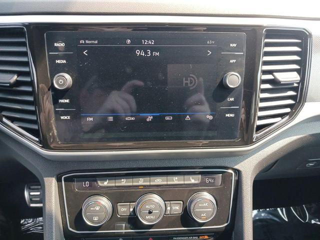 Photo of 2023 Opal White Pearl Volkswagen Atlas Cross Sport