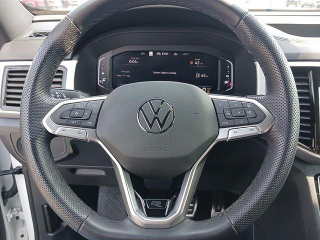 Photo of 2023 Opal White Pearl Volkswagen Atlas Cross Sport