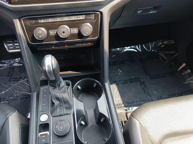 Photo of 2023 Opal White Pearl Volkswagen Atlas Cross Sport
