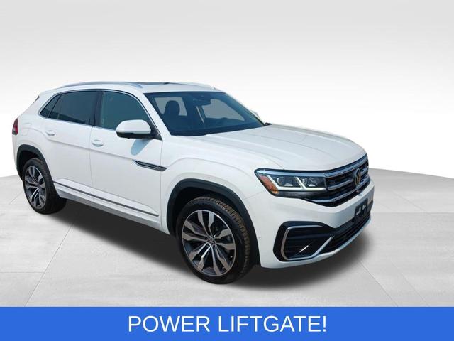 Photo of 2023 Opal White Pearl Volkswagen Atlas Cross Sport