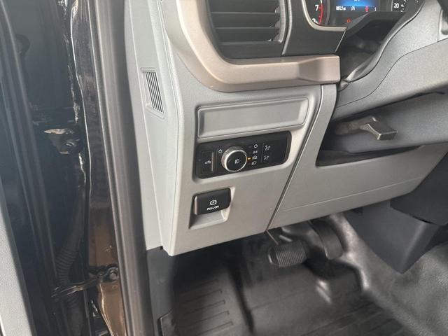 Photo of 2023 Agate Black Metallic Ford F-150