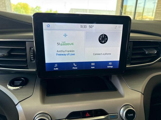 Photo of 2023 Agate Black Metallic Ford Explorer