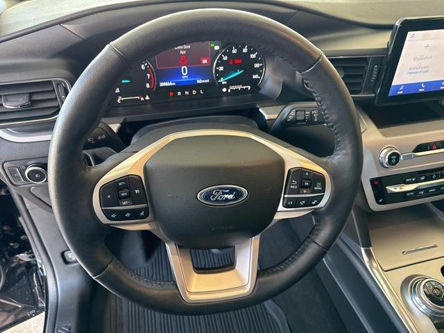 Photo of 2023 Agate Black Metallic Ford Explorer