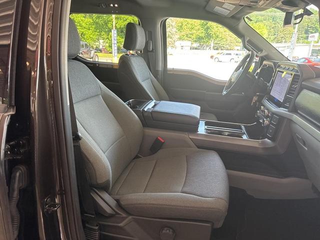 Photo of 2024 Bronze Metallic Ford F-150