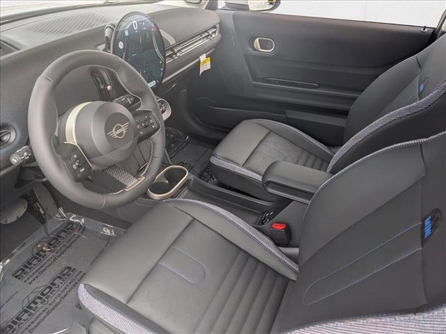 Photo of 2025 Melting Silver III Metallic MINI Hardtop