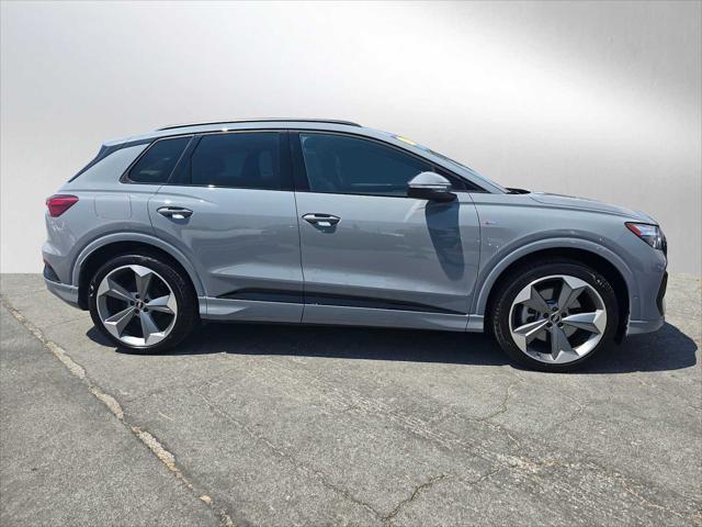 Photo of 2024 Pebble Gray Audi Q4 e-tron