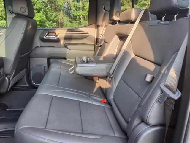 Photo of 2024 Black Chevrolet Silverado 1500