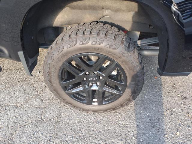 Photo of 2024 Black Chevrolet Silverado 1500