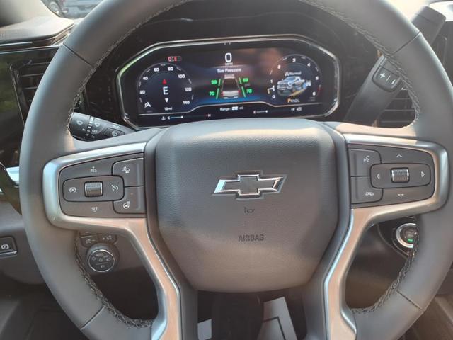 Photo of 2025 Summit White Chevrolet Silverado 2500