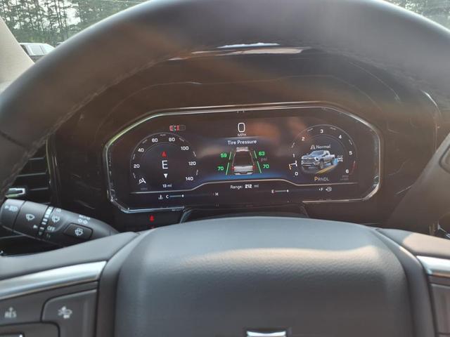 Photo of 2025 Summit White Chevrolet Silverado 2500