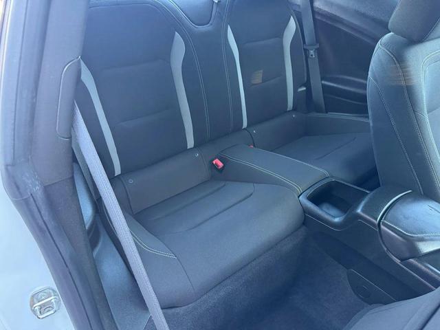 Photo of 2021 White Chevrolet Camaro