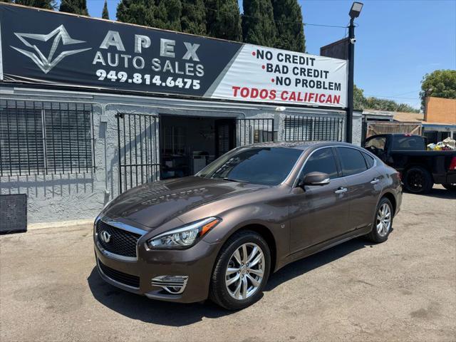 2018 Infiniti Q70