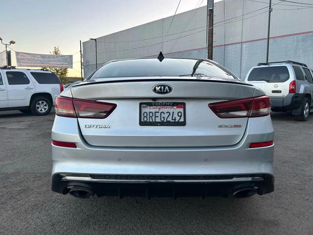 Photo of 2020 Silver Kia Optima