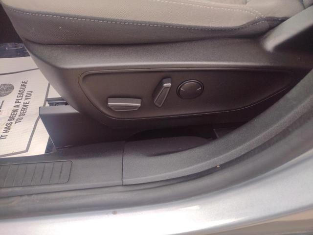 Photo of 2022 Silver Ford Escape