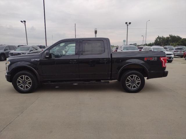 Photo of 2015 Tuxedo Black Metallic Ford F-150