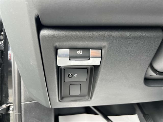 Photo of 2024 Tasman Blue Metallic Land Rover Defender