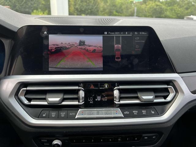 Photo of 2019 Black Sapphire Metallic BMW 330