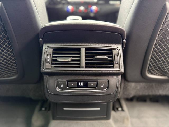 Photo of 2017 Black Audi Q7