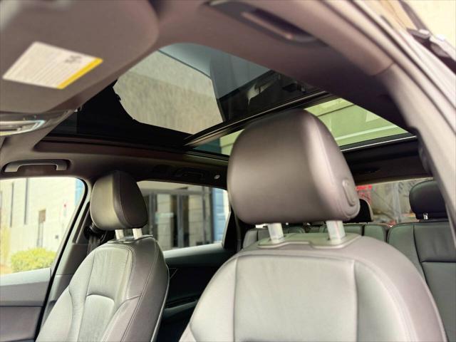 Photo of 2017 Black Audi Q7