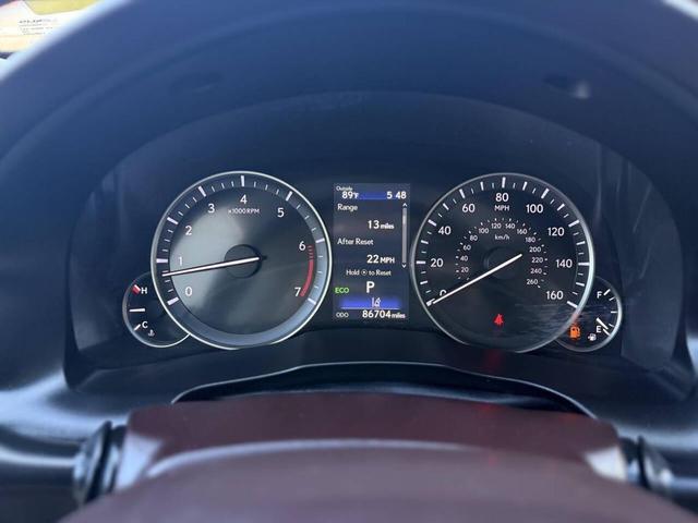 Photo of 2017 Eminent White Pearl Lexus ES 350