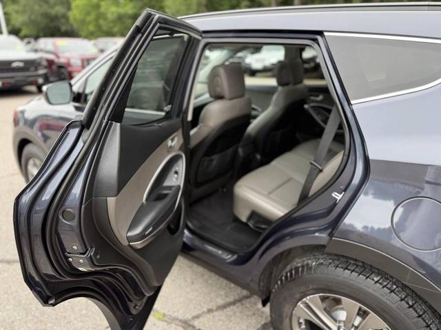 Photo of 2015 Marlin Blue Hyundai Santa Fe Sport
