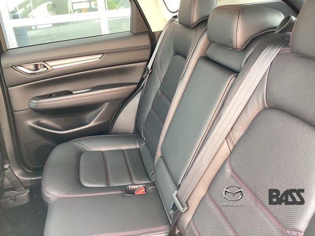 Photo of 2025 White Metallic Mazda CX-5