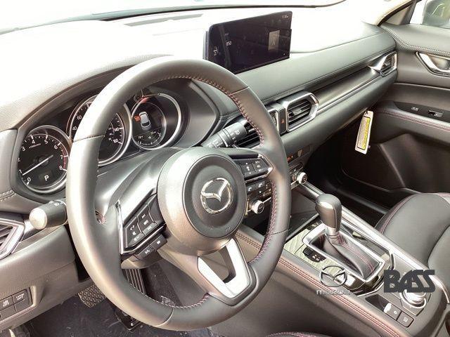 Photo of 2025 White Metallic Mazda CX-5