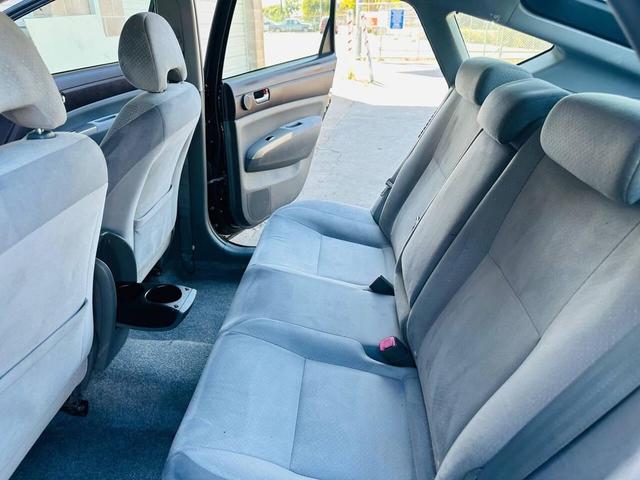 Photo of 2005 Black Toyota Prius