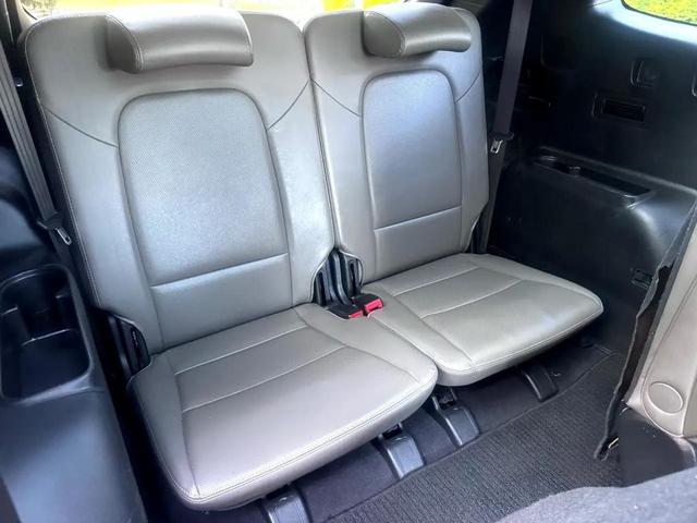 Photo of 2016 Gray Hyundai SANTA FE