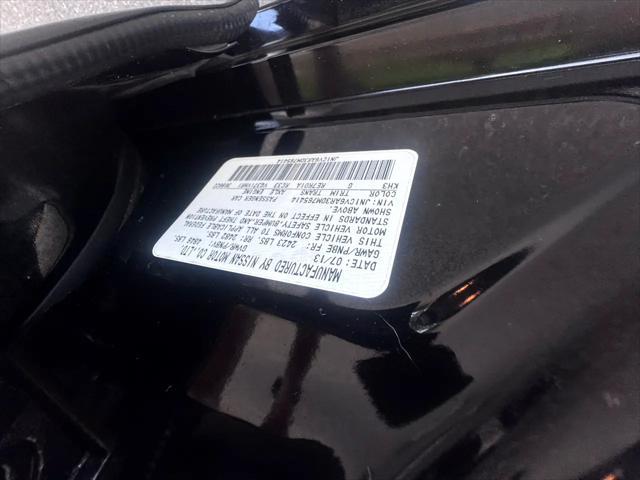 Photo of 2013 Black INFINITI G37x
